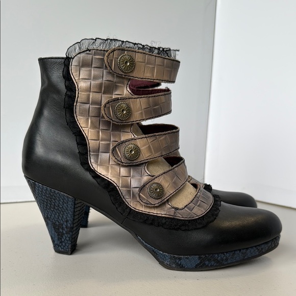 Italmoda Black, Tan, Blue Victorian Heeled Boots with Straps and Lace Trim - Picture 2 of 16